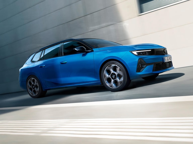 Opel Astra Sports Tourer | Preislisten & Downloads | Opel Österreich
